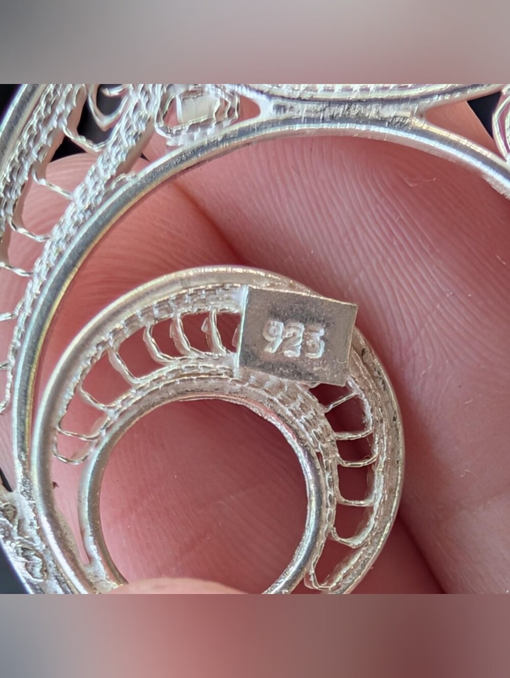 Sterling Silver 925 Filigree Wire Circle Mandala Earrings‼️Price is firm‼️ - Picture 3 of 7
